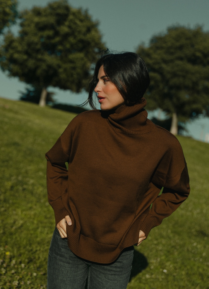 luna jumper chocolate