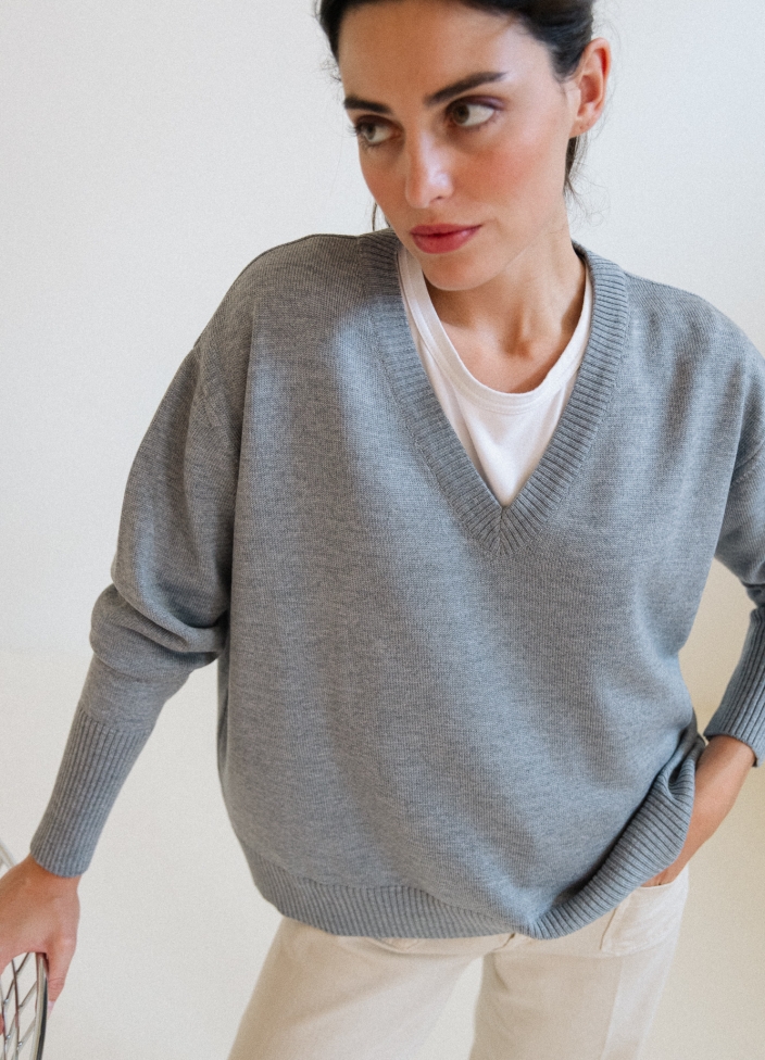 essentials | tresor jumper sombra