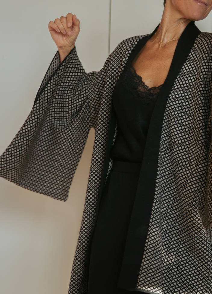 basics | kokoro kimono