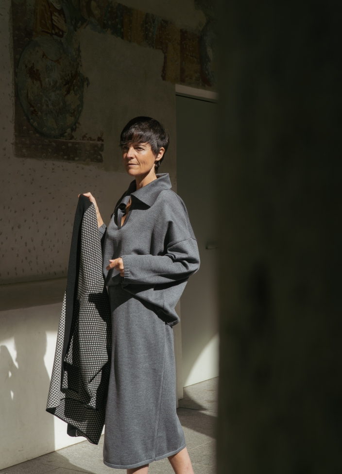 basics | paradiso falda piedra