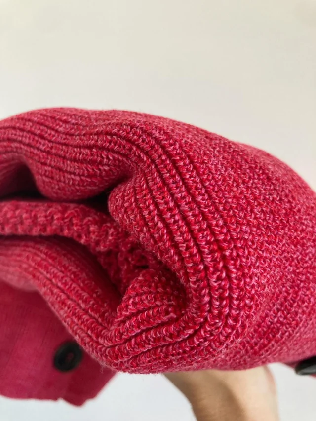 Hoy salen todos los pedidos de la PreVenta y acabo de colgar en la web algunas unidades de este cardigan favorito 🍭
#CalmaPiruleta