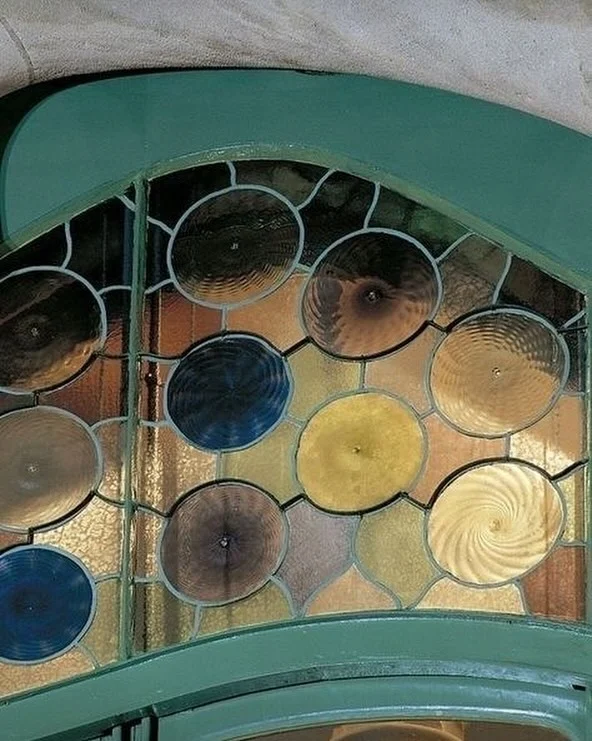 #RANDOM es una manera de compartir descubrimientos, que aunque no tengan nada que ver unos con otros, me parecen interesantes, me gustan, me emocionan, o me hacen sonreir.
.⁠
#Random en Stories (también en los destacados)