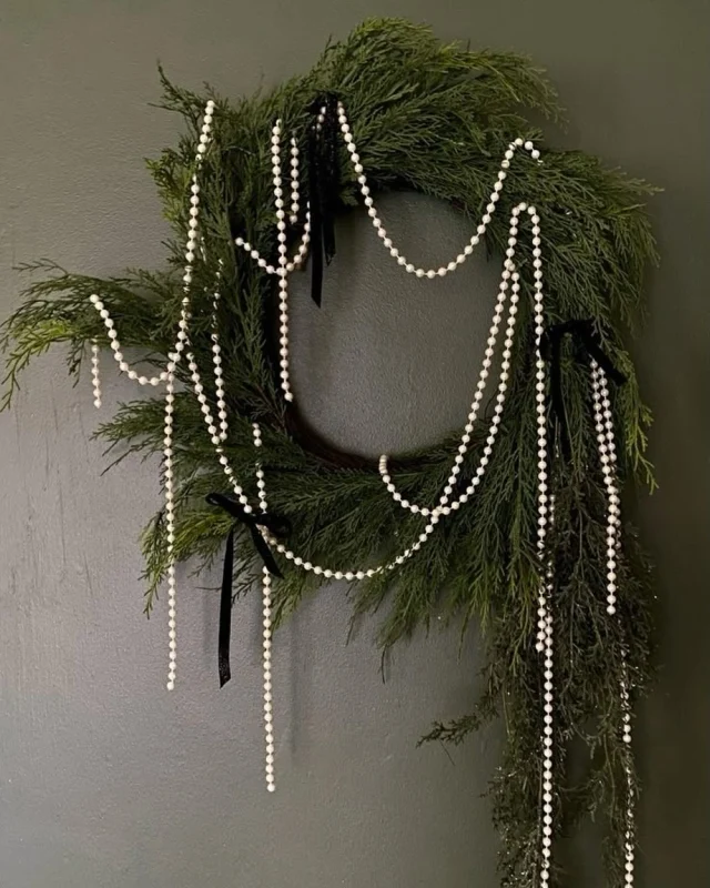 🎄Las newsletters se transforman este mes en cuatro newsletters de Adviento. Con ideas de regalos para tod@s, Random navideño, looks más festivos y una sorpresa cada semana.
Puedes suscribirte en el link de Stories 👆🏻para no perderte nada mañana ⭐️